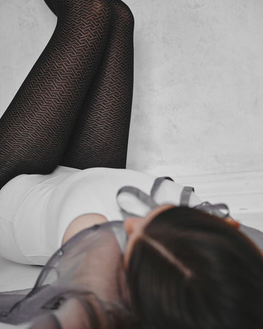 Dresuri cu model Briana 60 den Gabriella 277 NERO - Lusha.ro